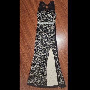 BEAUTIFUL ELEGANT DRESS